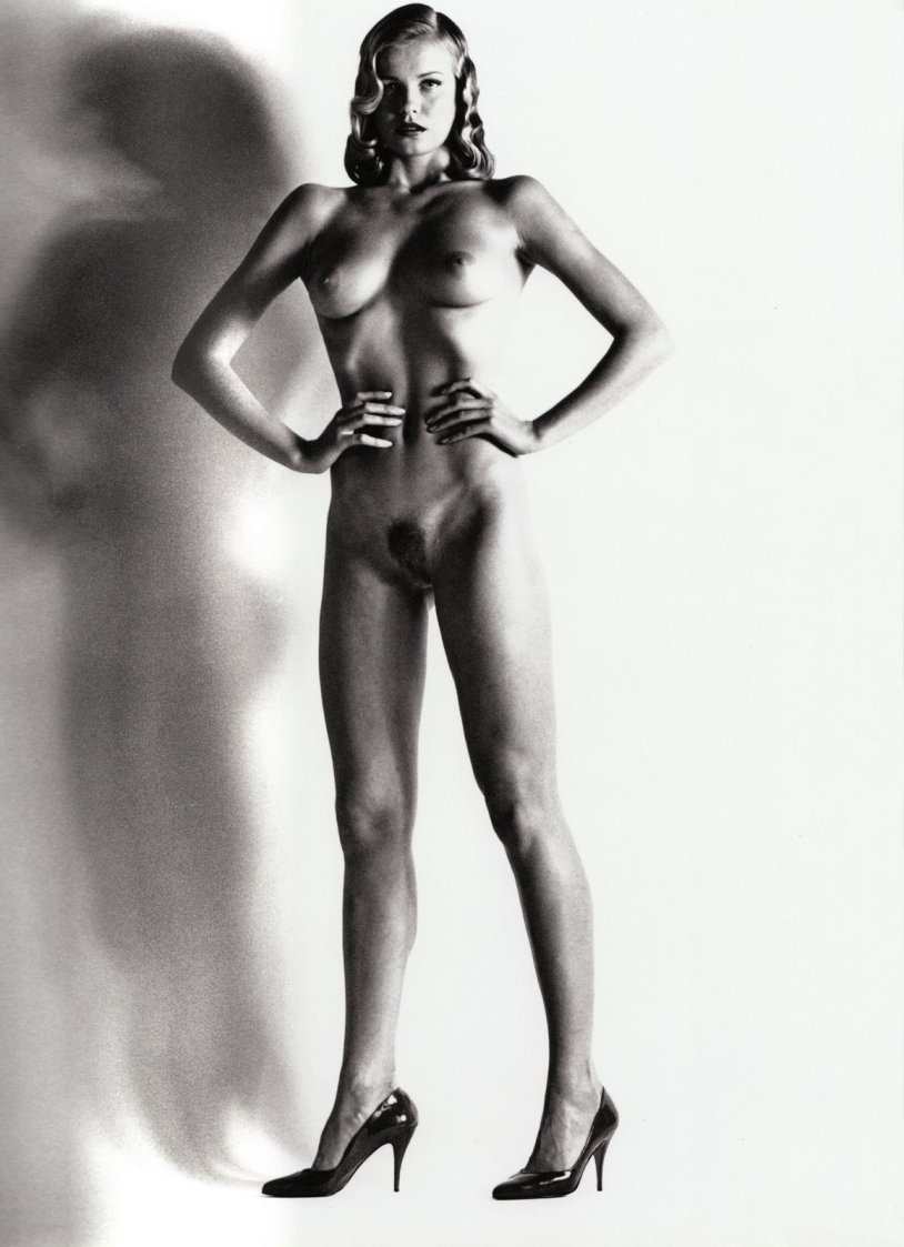 Helmut Newton Erotic