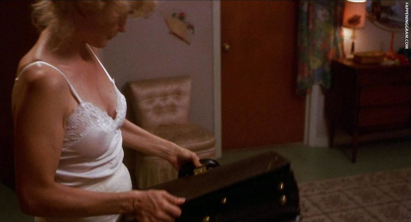 Jessica Lang in Youth Ero