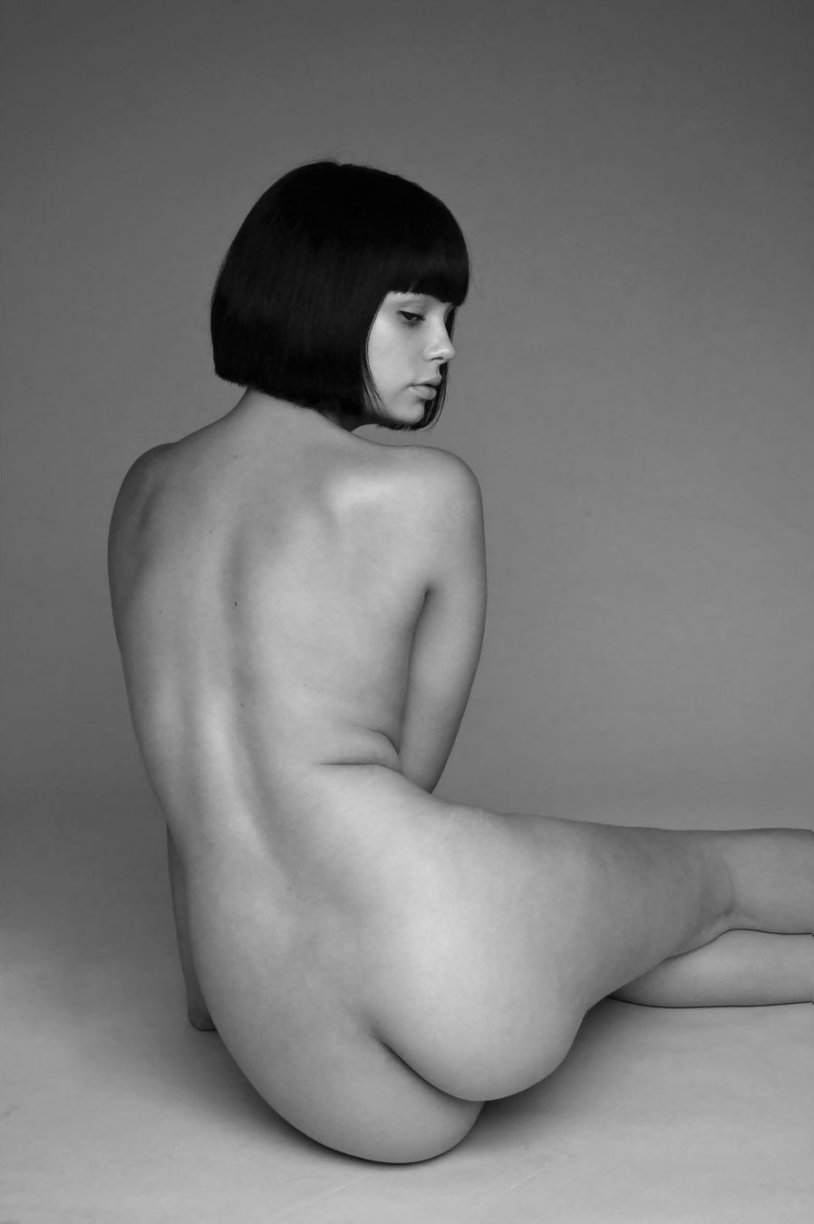 Naked naked model Marie Grippon