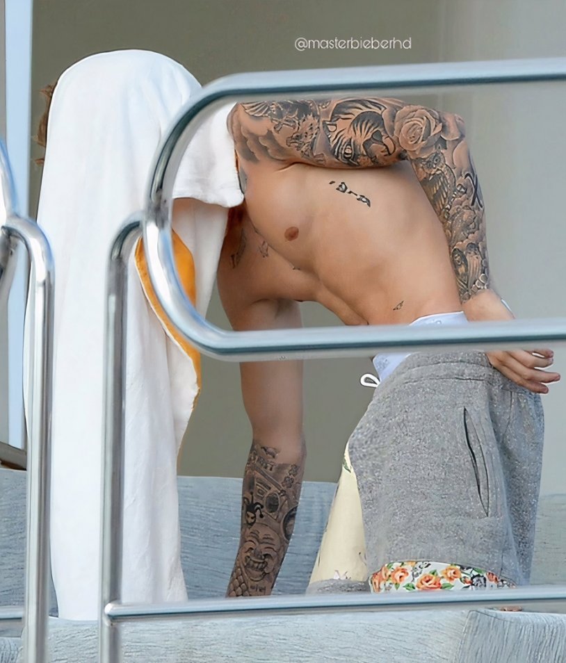 Justin Bieber 2021 Naked