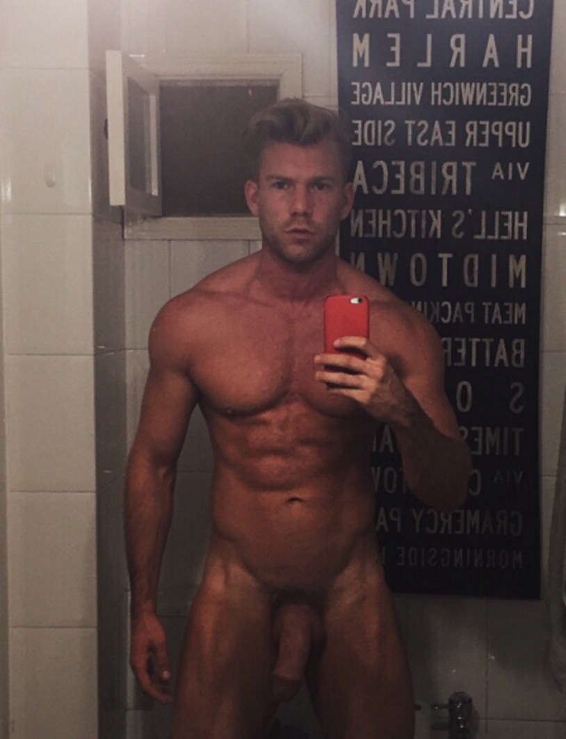 Kevin Alexandro is naked