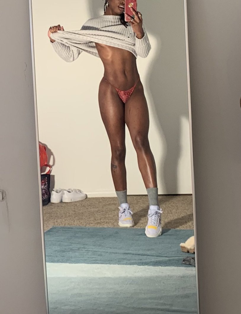 Victoria Grace Slimthick Naked