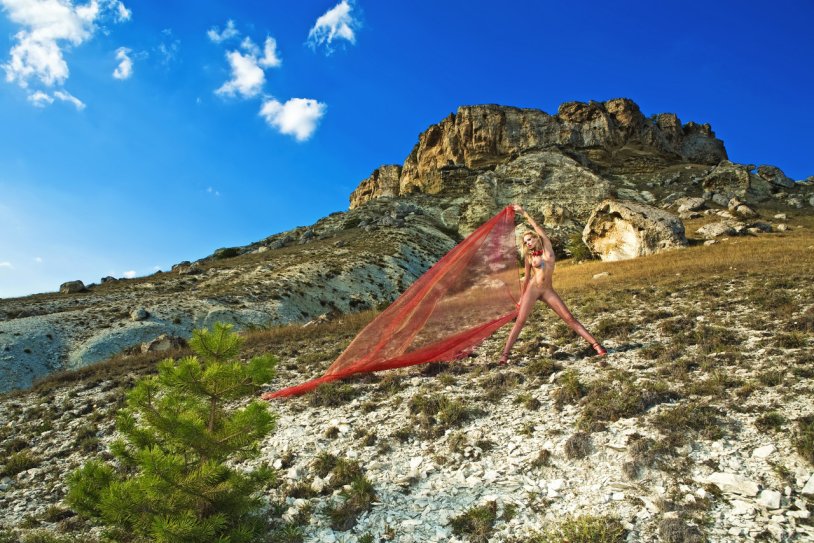 In the style of nude