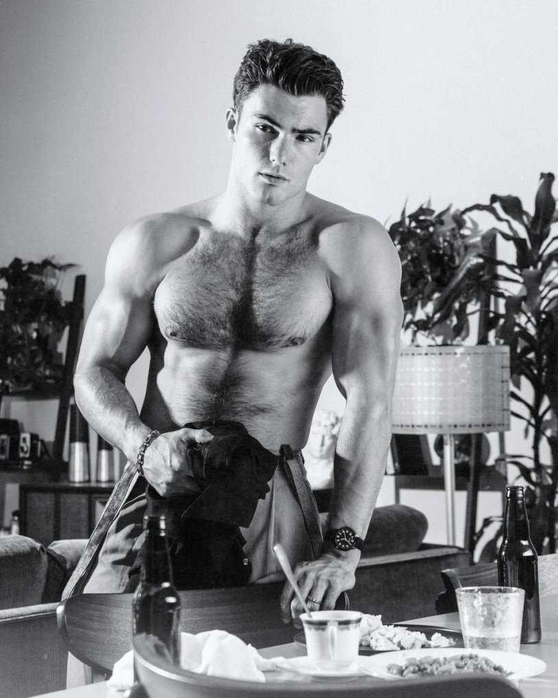 Levi Conely Leaked Photos