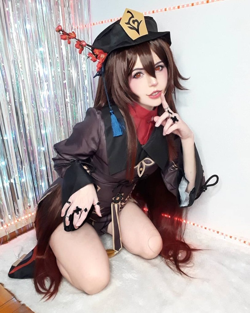 Hu Tao Cosplay 18