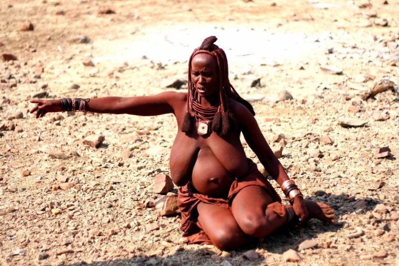Khimba woman Nude