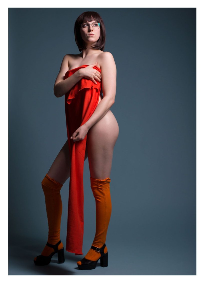 Linda Cardellini Skubi Du Naked