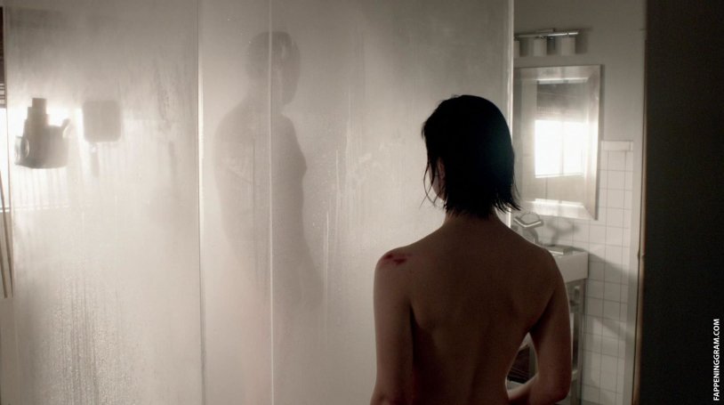 Alison Judget Hot photo in a swimsuit