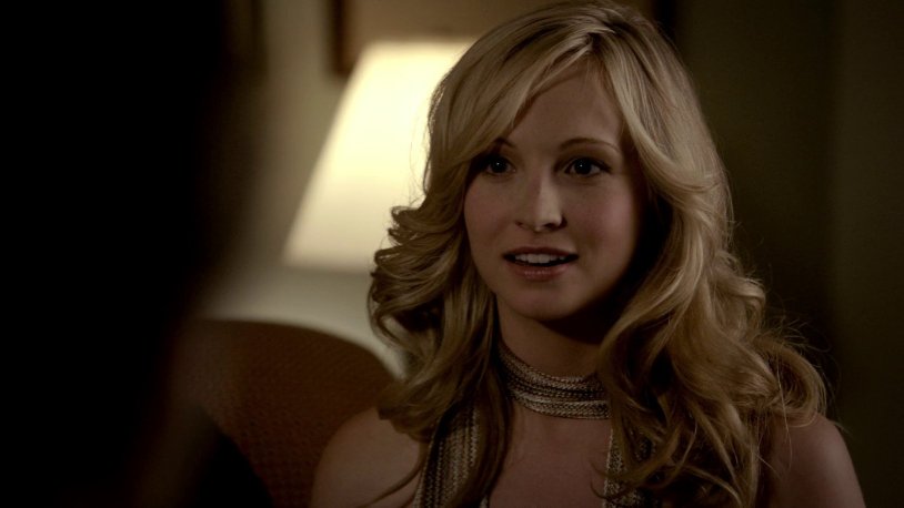 Vampire Diaries Elena and Caroline