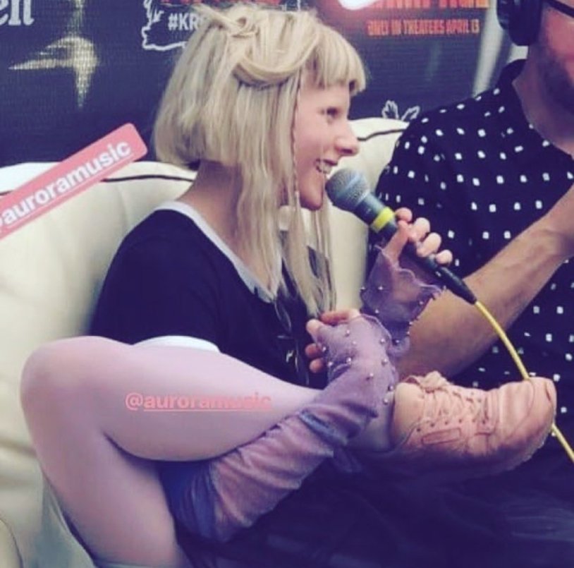 Thenudecartoons aurora