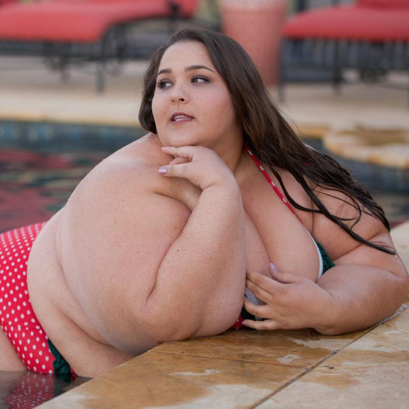 Fat girl Beautiful Boberry