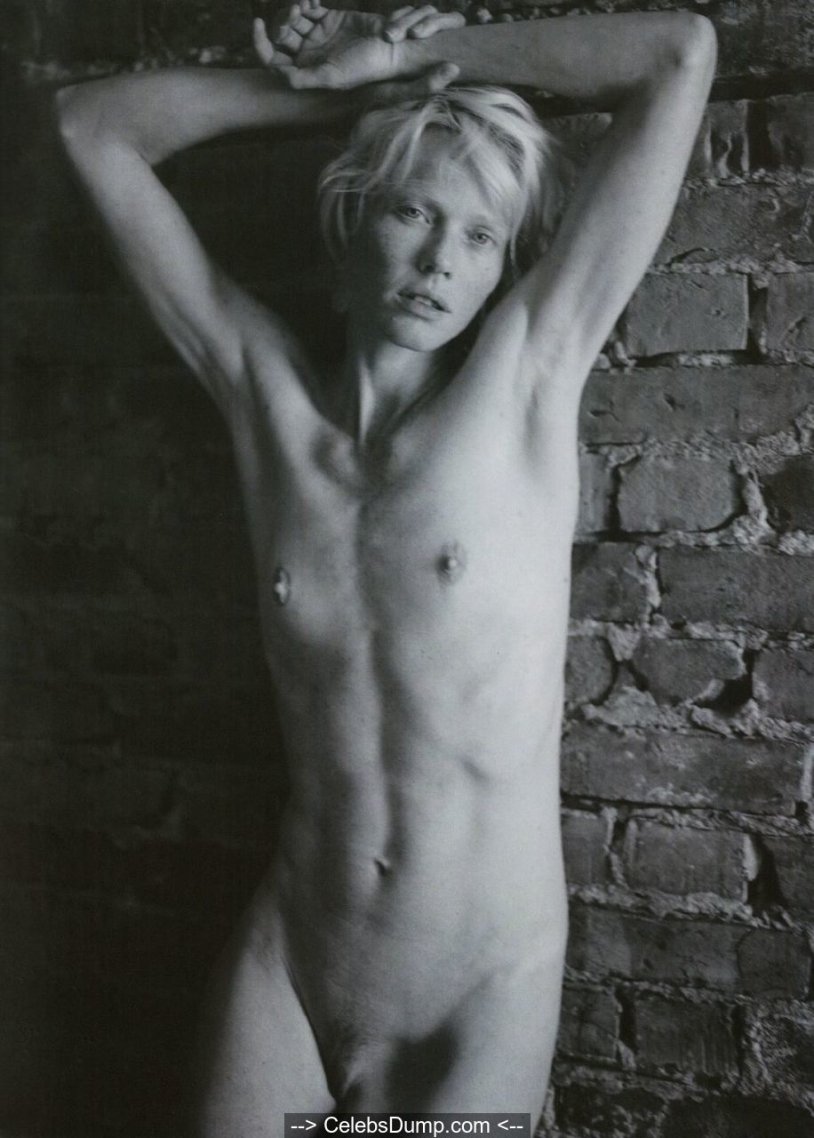 Naked photos of Ron Oliver