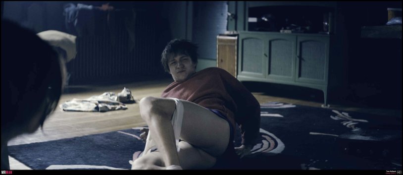 Tom Holland is completely naked