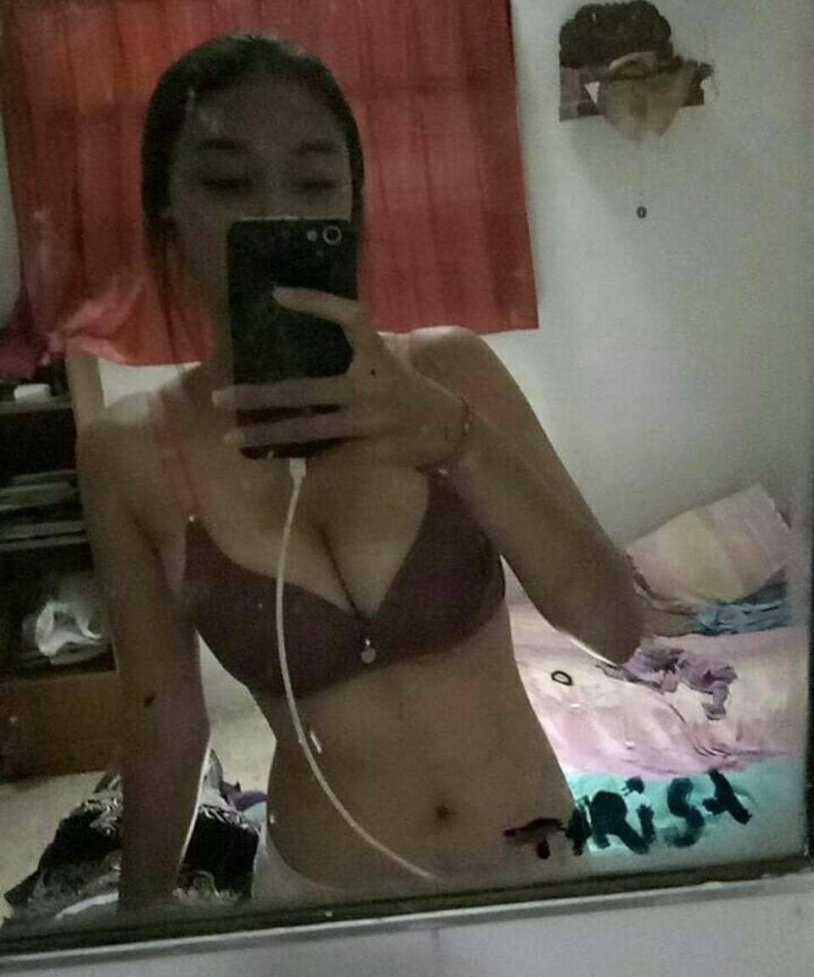 SRI AYU TARISA TOKET