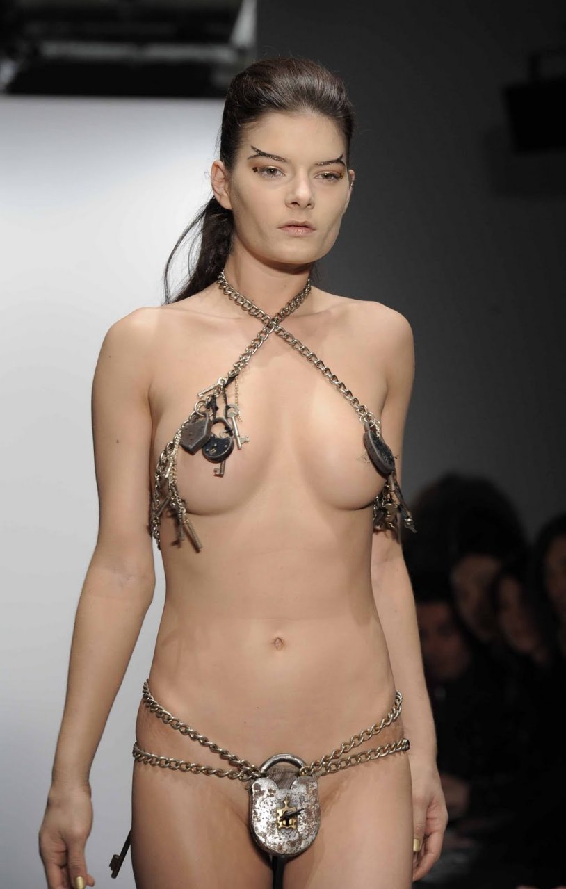 Naked fashion models at shows