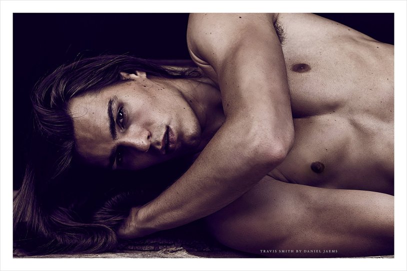 Travis Fimmel photo Upers