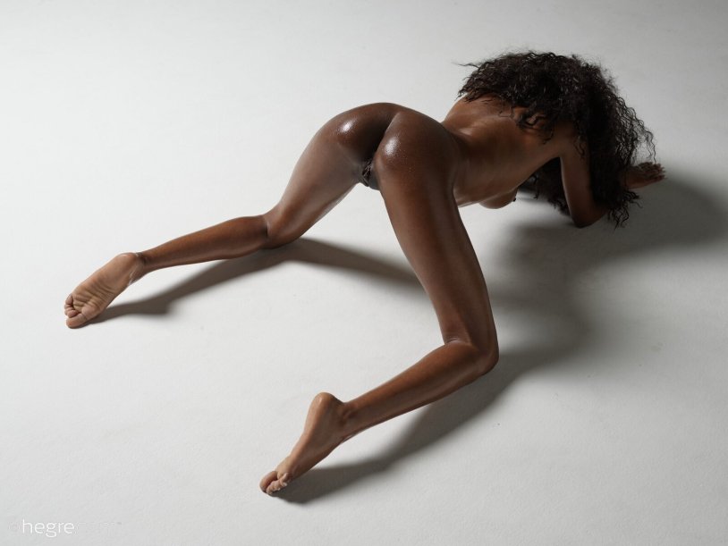 Angelique Nude in Explicit Erotica at Hegre Hunter