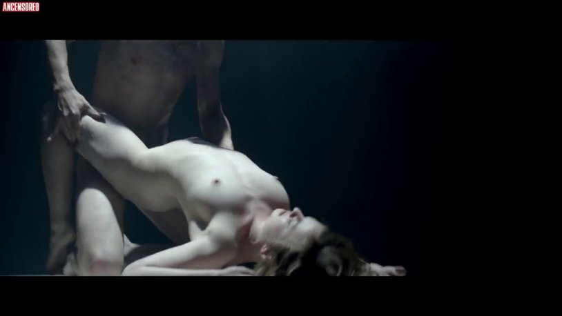 Sofia del Tufo naked