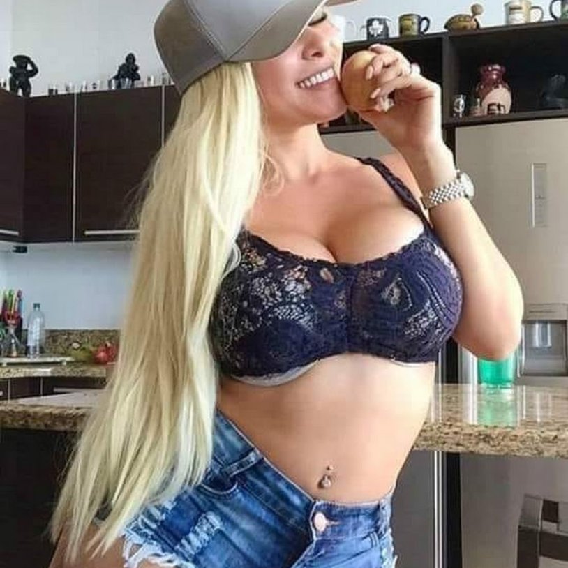 Francesca Cypriani figure