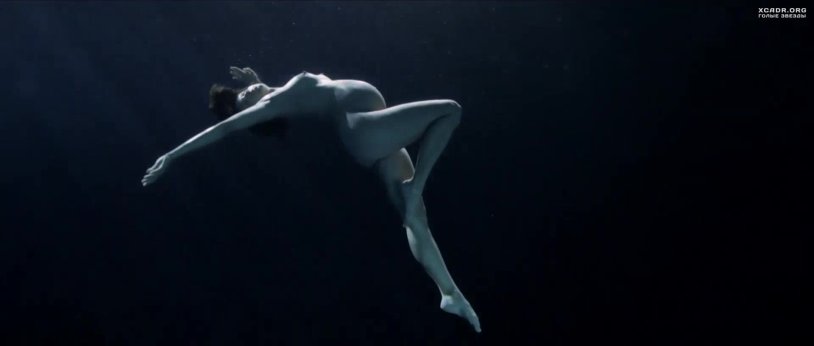 Photo shoots in water