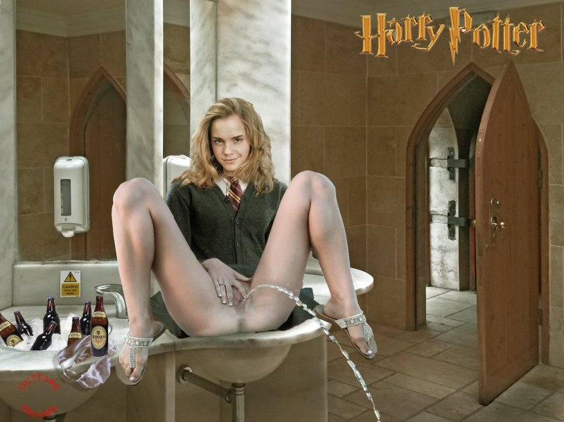 Hermione Granger with bare tits