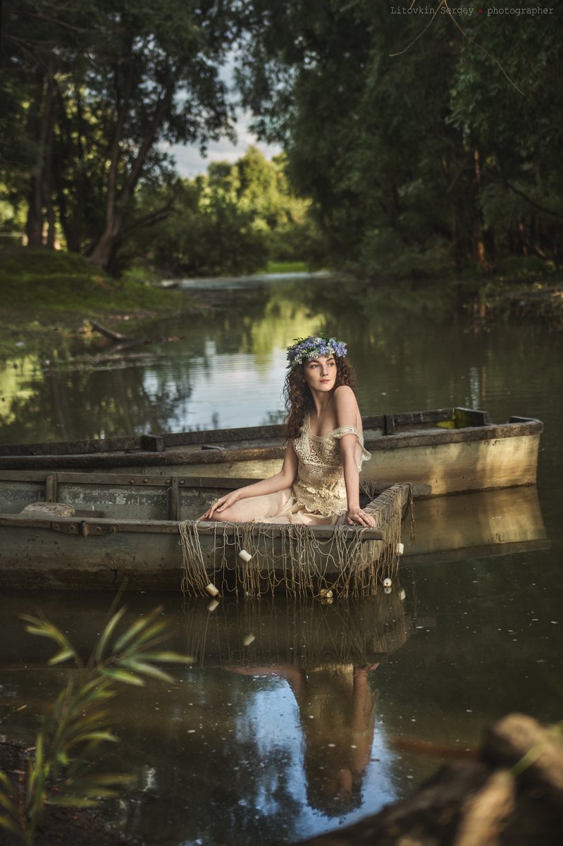 Photo shooting in a boat