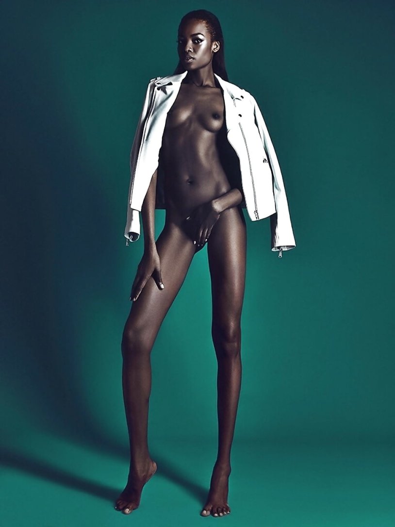 Maria Borges Model Naked