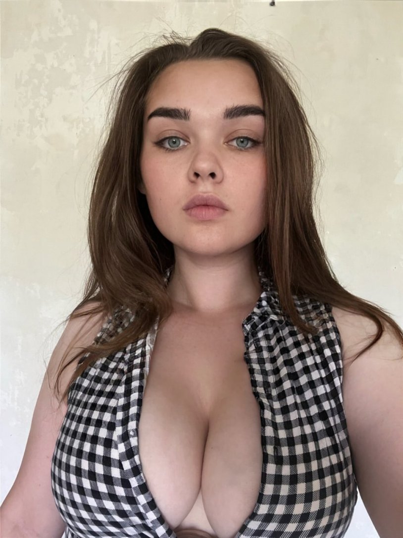 Masha Astafyeva MNDSK