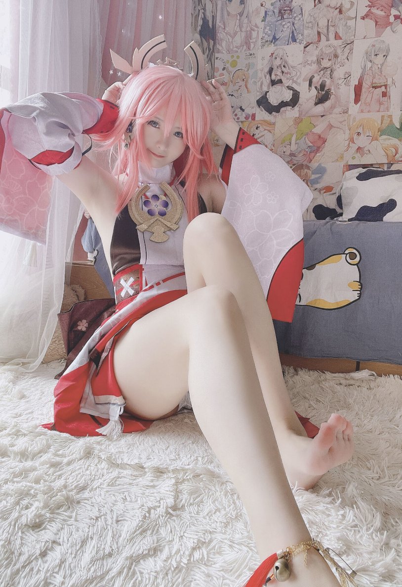 Yae Miko cosplay