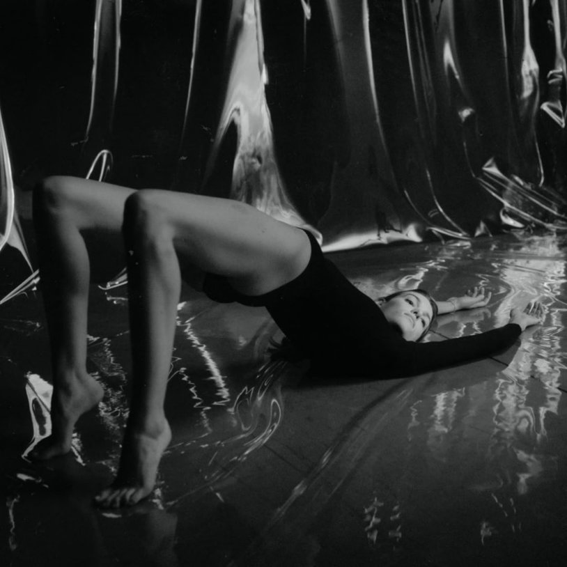 Photo shoots in water