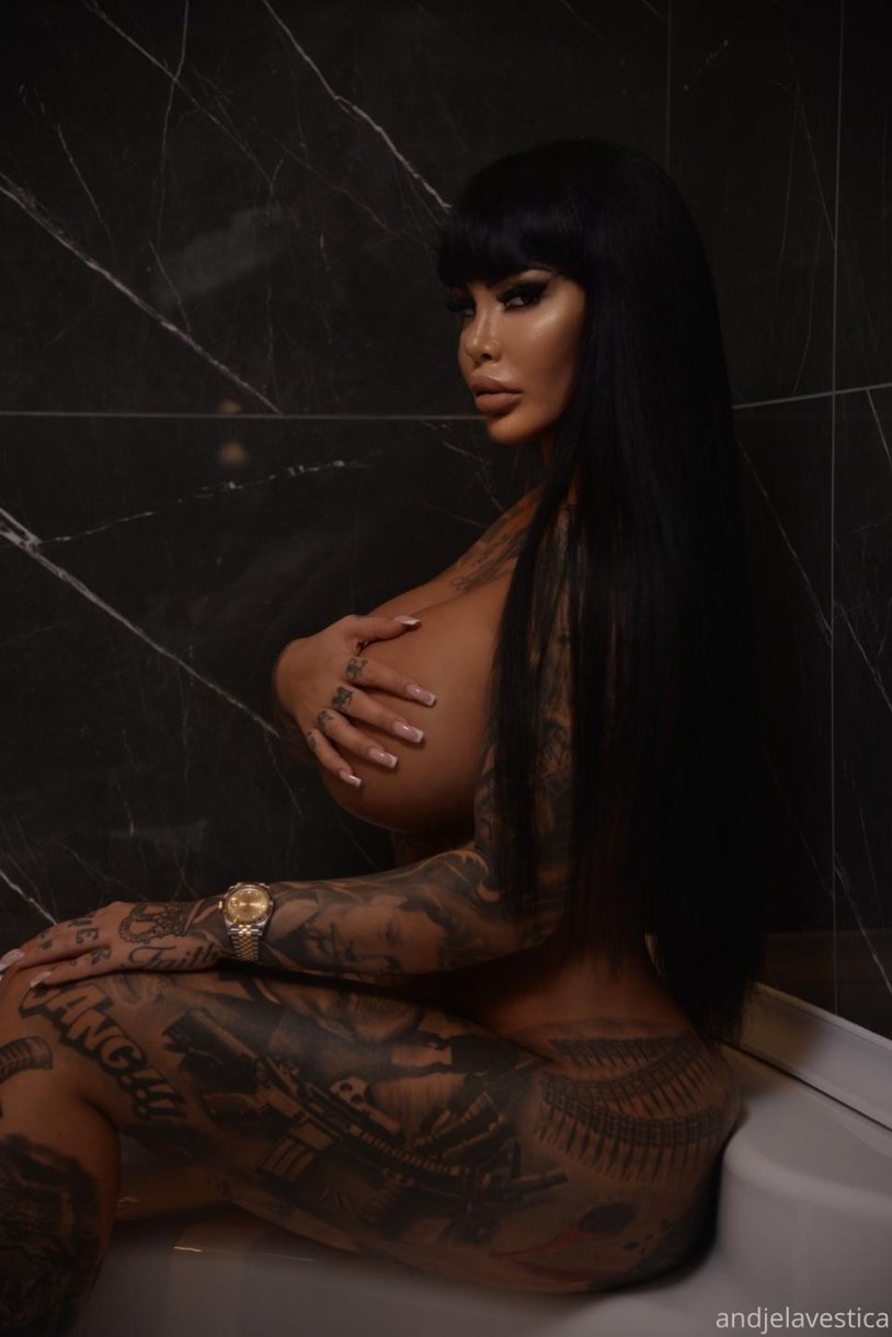 Nicky Valentina Rose Nicki