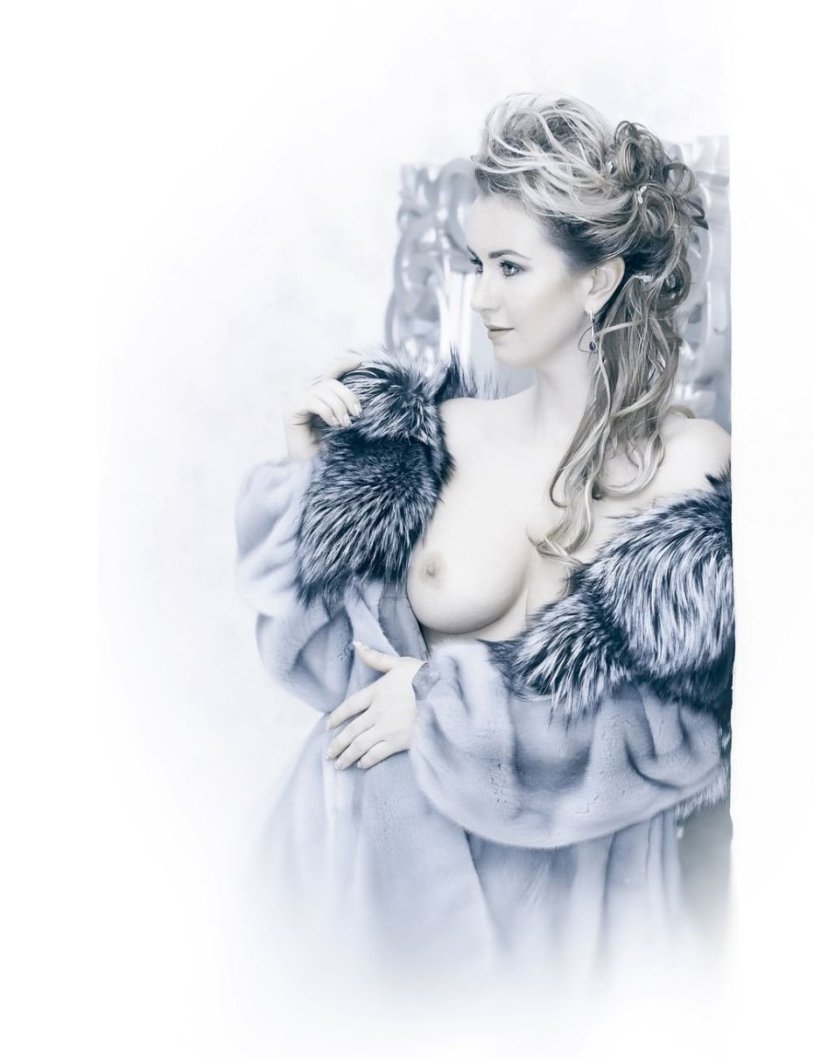 Ero fashion model Oksana Gurova