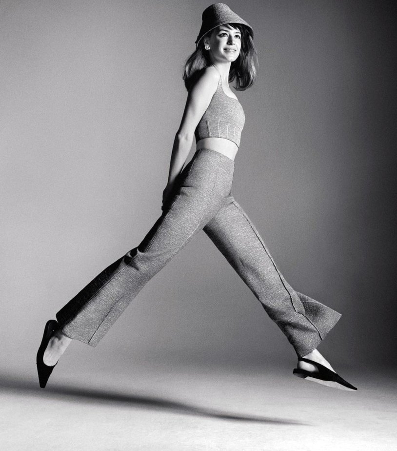 Daisy Edgar-Jones Naked