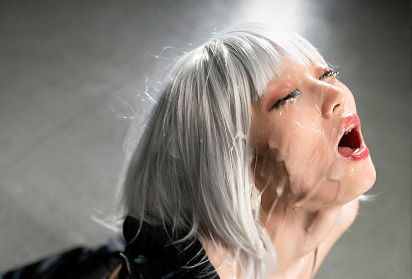 Beautiful cumshot with surprise