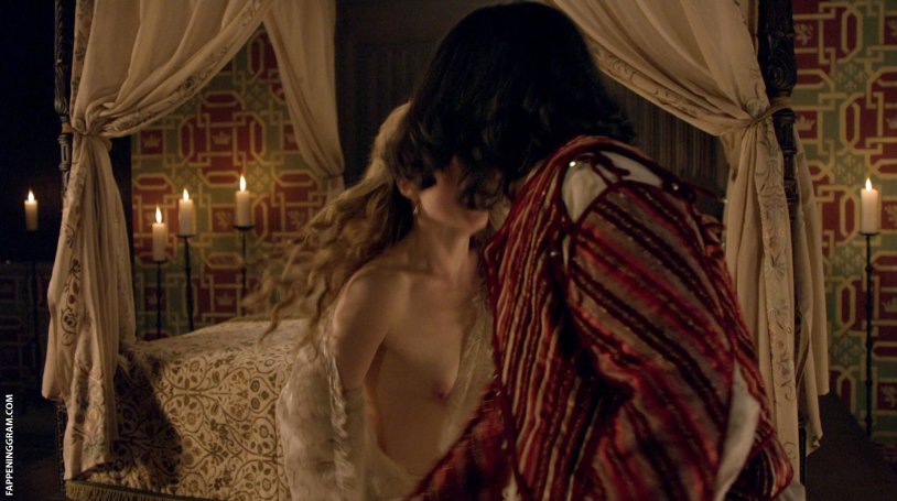 Lucretia Borgia is naked