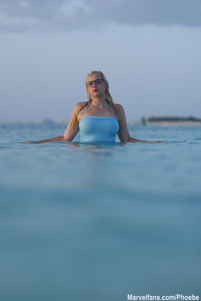 Anastasia Volochkova in the Maldives
