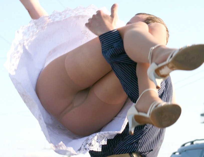 Peeping under the skirt