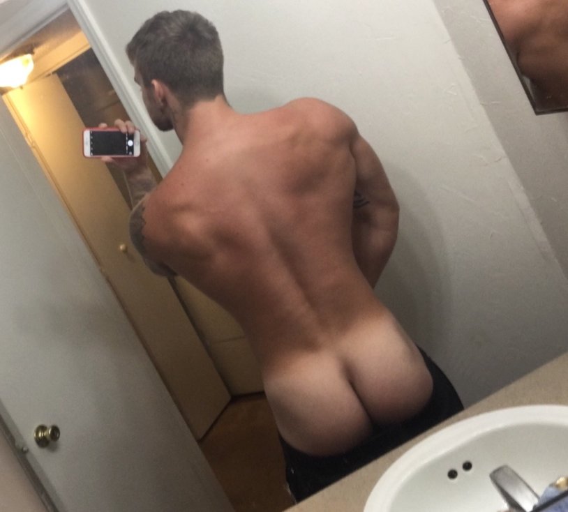 Dustin McNIR MCNEER Naked