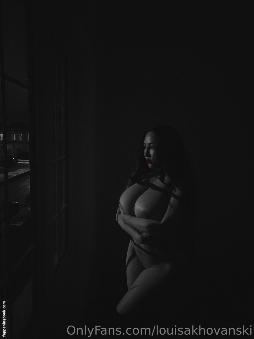 Louisa khovanski naked online