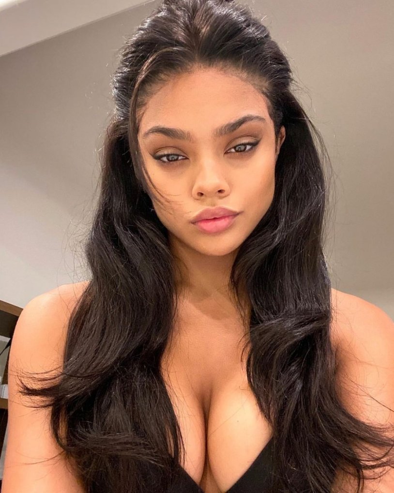 Caitlyn Anganile Mwenifumbo