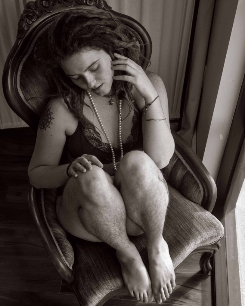 Hairy women retro legs