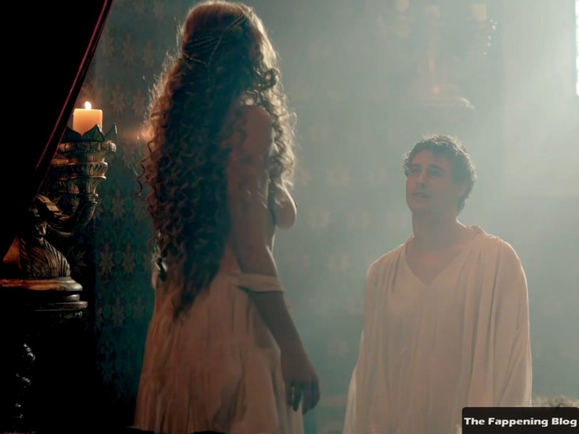 Rebecca Ferguson White Queen Nude