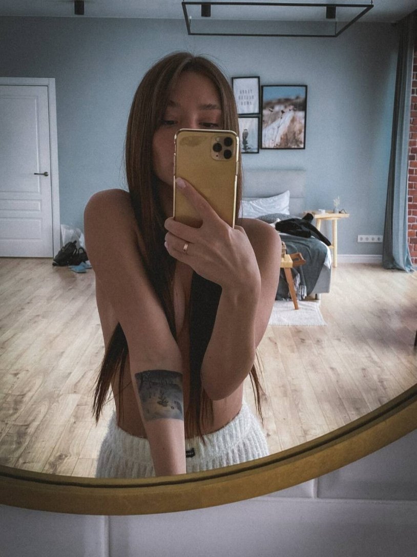 Naked popular streamers