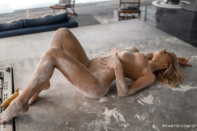 Jeanne Pavlova model Jennyq nude