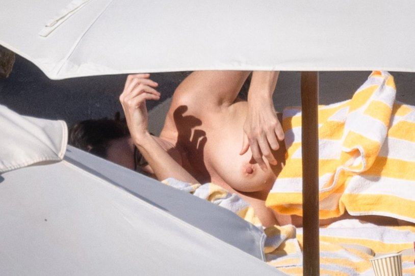 Charlize Theron Topless