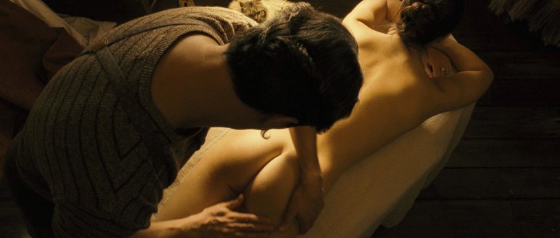 Naked ass Audrey Totu in the film "Long Linge", 2004