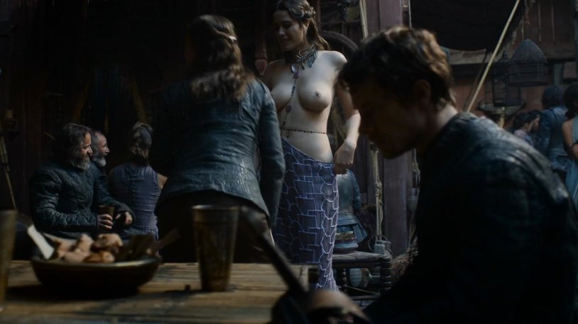Eline Powell Game of Thrones Naked