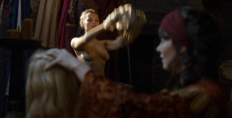 Eline Powell Game of Thrones Nude