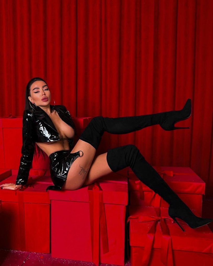 +7 (927) 727-53-13 Alena