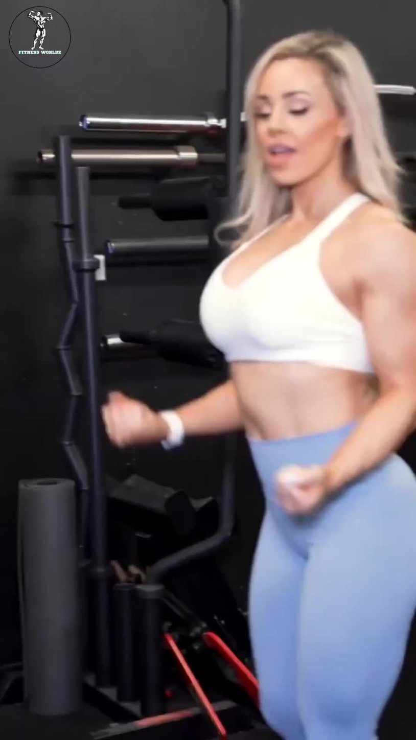 Fitness model Stefani Sanzo